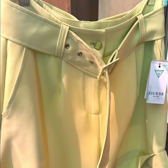 Guess Belted Shorts - Picture 1 of 5